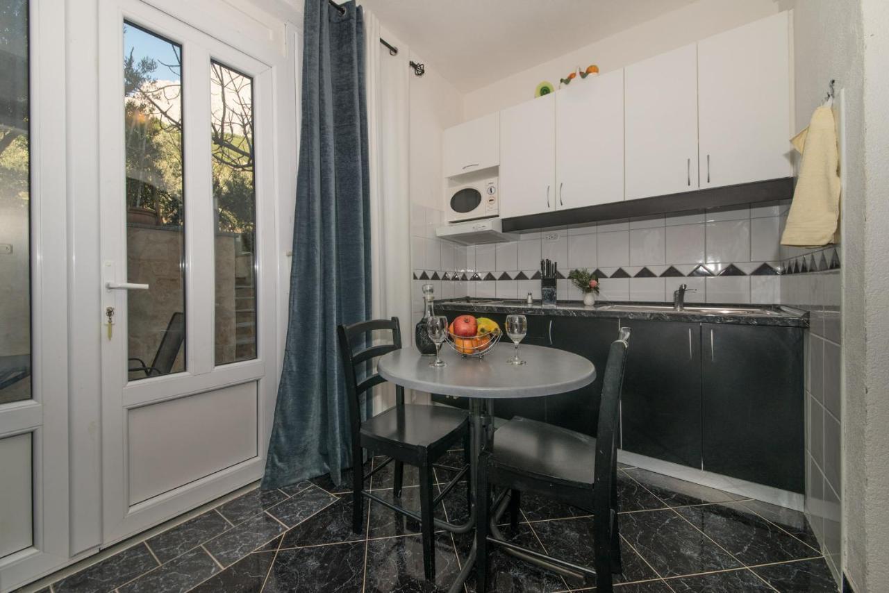 Apartments Niko Promajna Zewnętrze zdjęcie